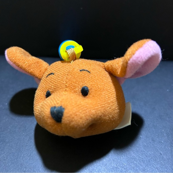 Vintage 1999 Lot of 4 McDonald Happy meal Winnie the Pooh keychains - Picture 2 of 9